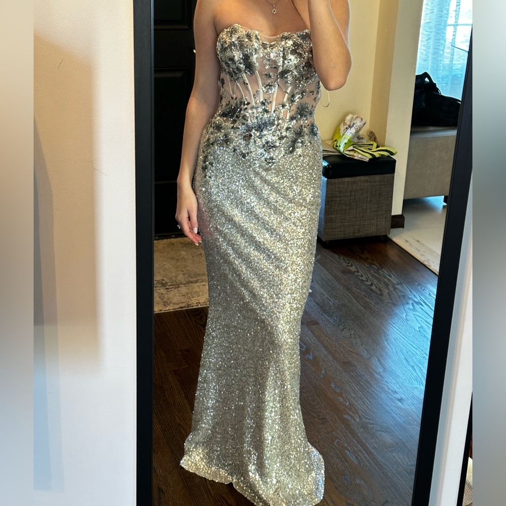 MOH/Bridesmaid/Formal/Prom Gown